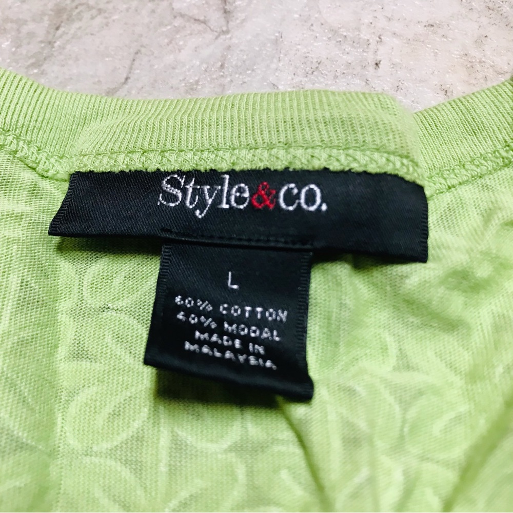 Style & Co. green flower tank top size large - Picture 3 of 4